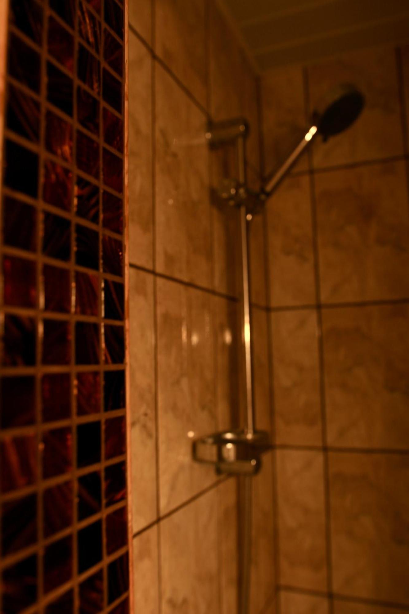 Guesthouse Maenniku Пярну Екстериор снимка